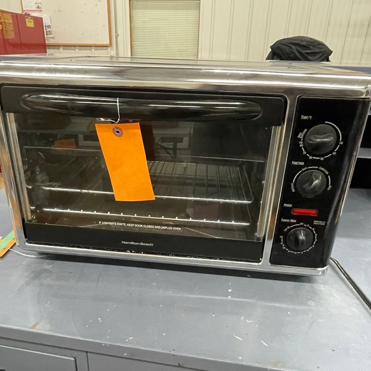 #8609 • Hamilton Beach Toaster Oven