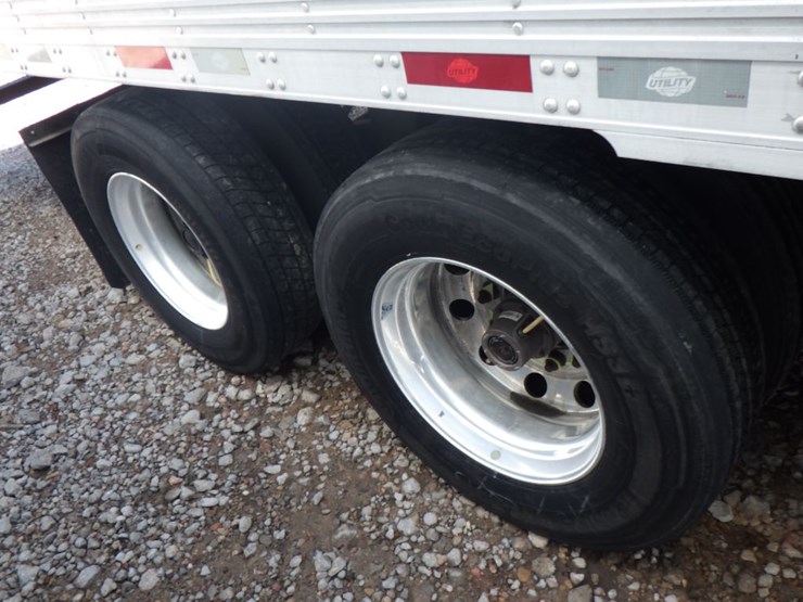 2019-utility-3000r-image-13