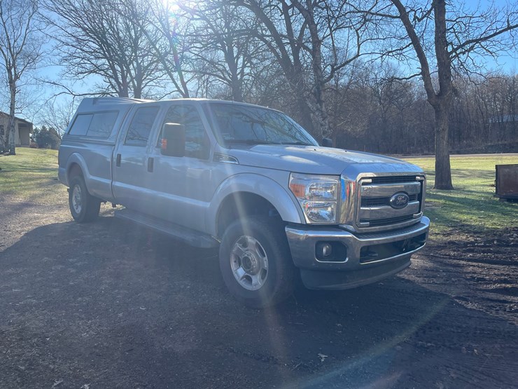 2013-ford-f250-xlt-image-3