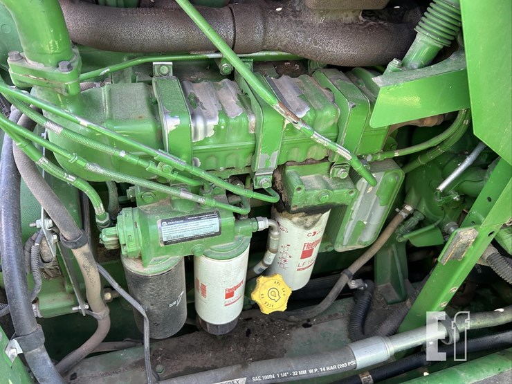 2016-john-deere-s680-image-109
