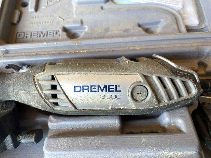 #1840-•-dremel-3000-multi-tool-and-bits-image-7