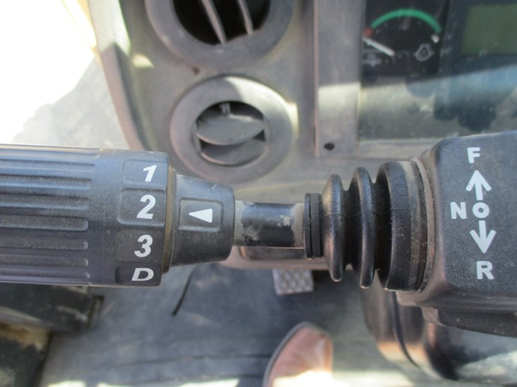 2007-deere-644j-image-13