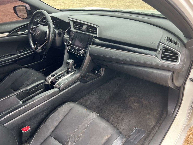 2020-honda-civic-sport-4-door-sedan-(172,295-miles)-image-19