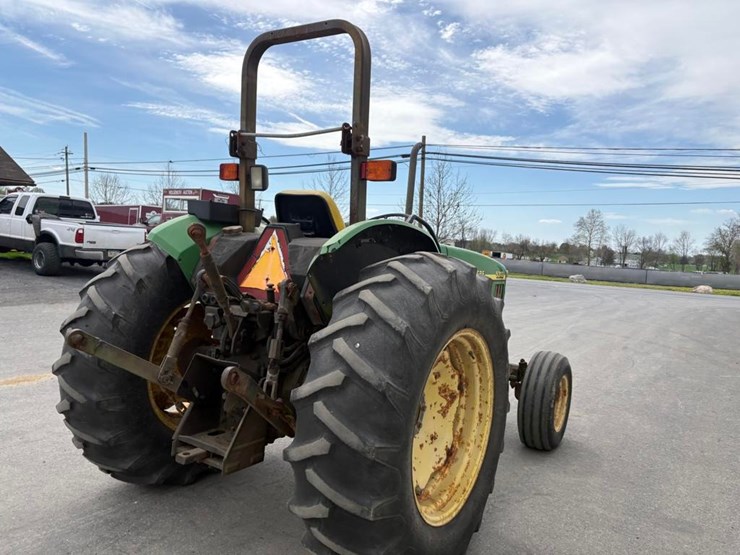 john-deere-5310-image-11