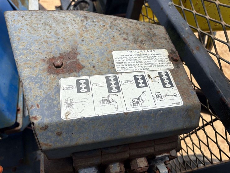 new-holland-7740-image-23
