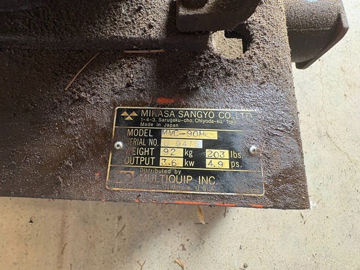 #42111-•-mikasa-mvc-90h-vibratory-compactor-image-9