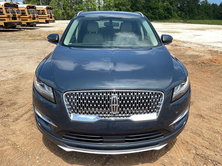 2019-lincoln-mkc-4-door-mpv-(105,085-miles)-image-5