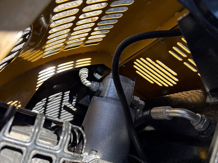 cfg-industry-h12r-image-24