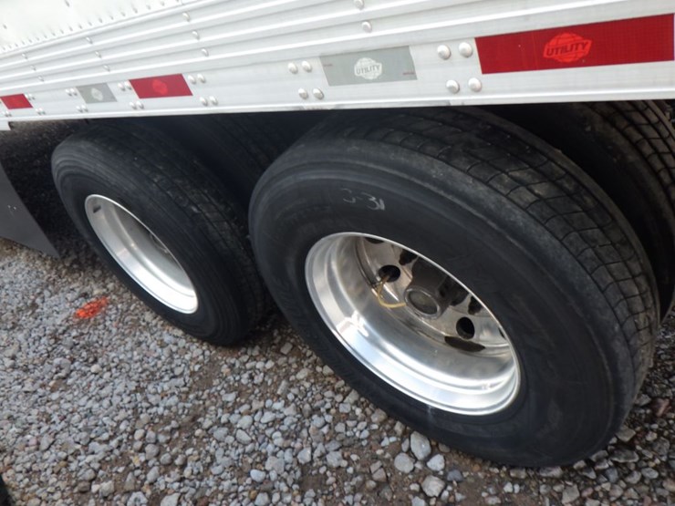 2019-utility-3000r-image-20