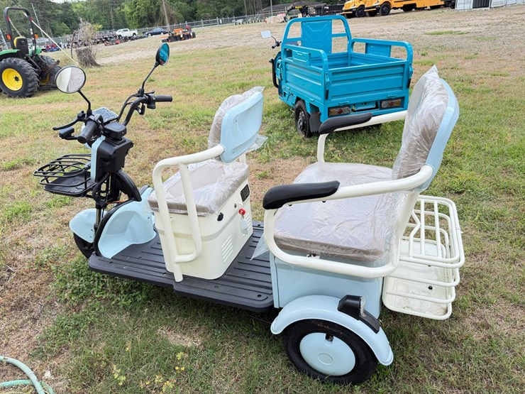 #589-•-electric-tricycle-mini-golf-cart-image-2
