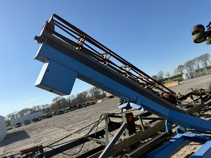 #41925-•-dmi-30'-crumbler-inv#-41925-image-13