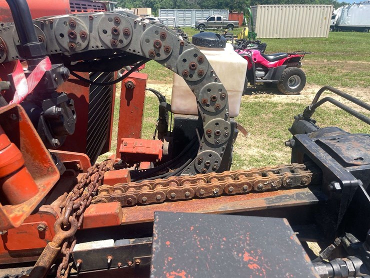 2000-ditch-witch-jt2720-image-15