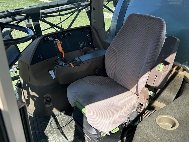 2012-john-deere-4940-image-58