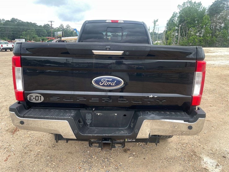 2017-ford-f350-image-6
