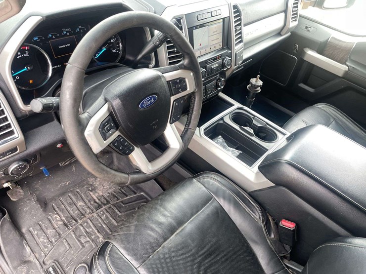 2017-ford-f350-image-11