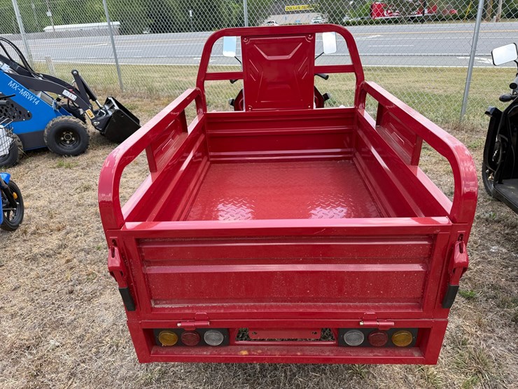 #584-•-electric-tricycle-with-dump-bed-image-7