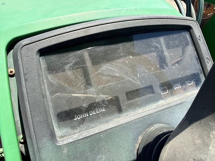 john-deere-1070-image-34