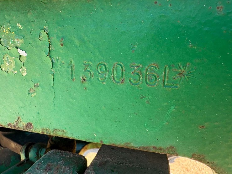 john-deere-3130-image-28
