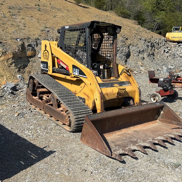 CATERPILLAR 277