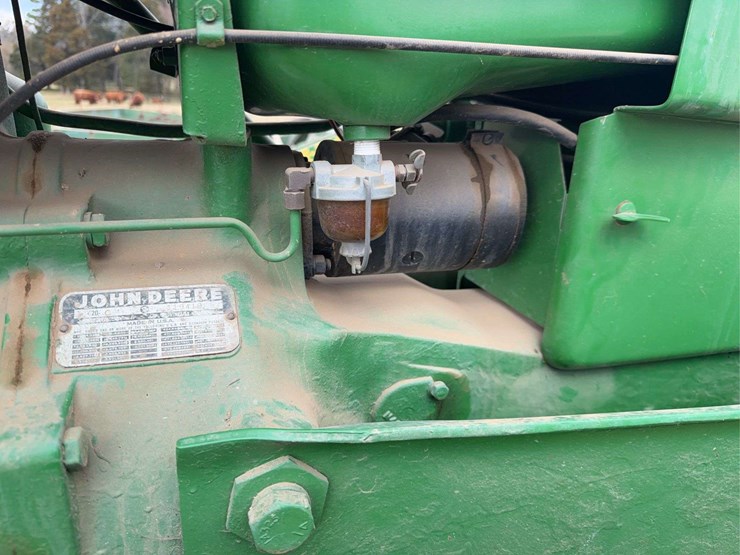 john-deere-420-image-23