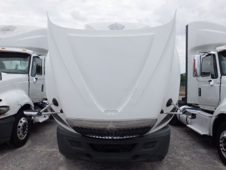 2017-international-prostar-image-20