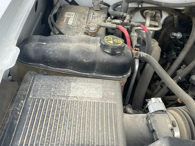 2012-chevrolet-2500-image-45