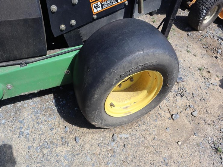 john-deere-800-image-10