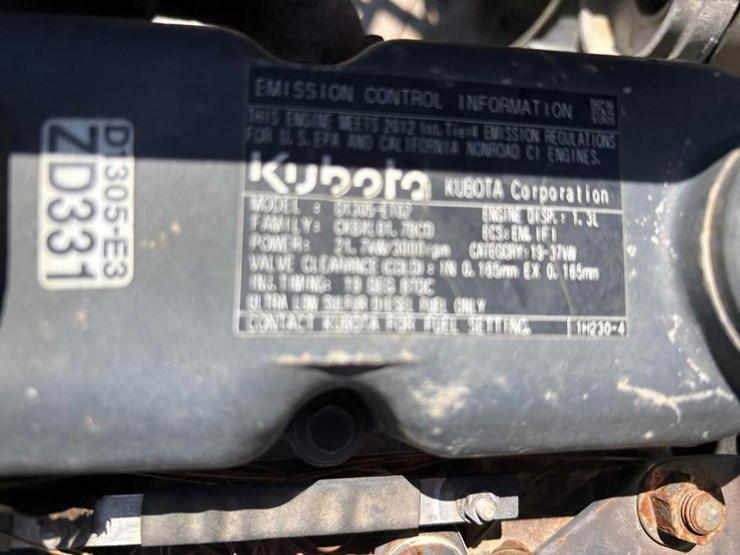 kubota-d1305-3-cylinder-diesel-engine-image-4