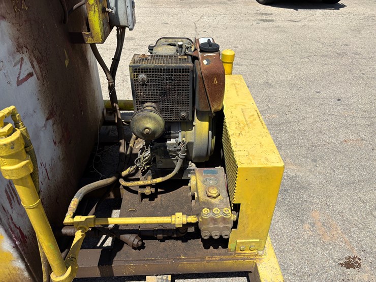 4-station-closing-unit,-skidded-image-4