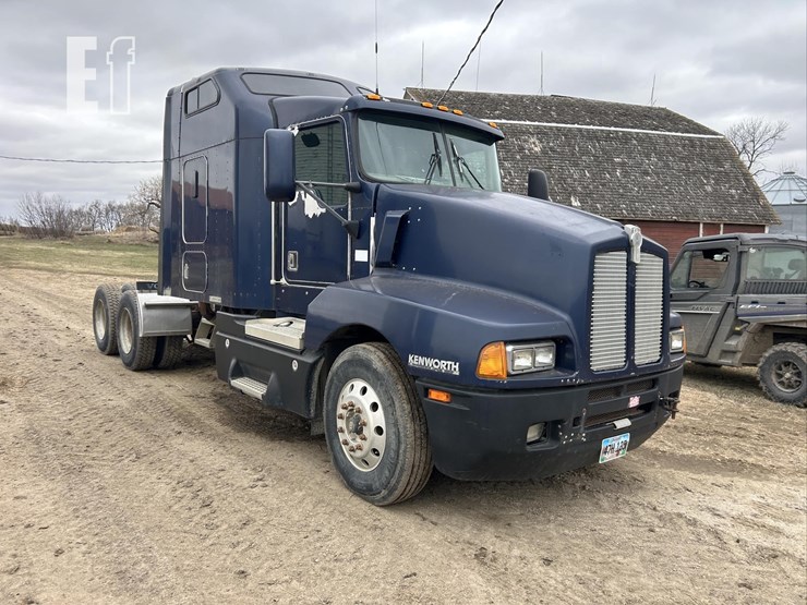 1999-kenworth-t600-image-3