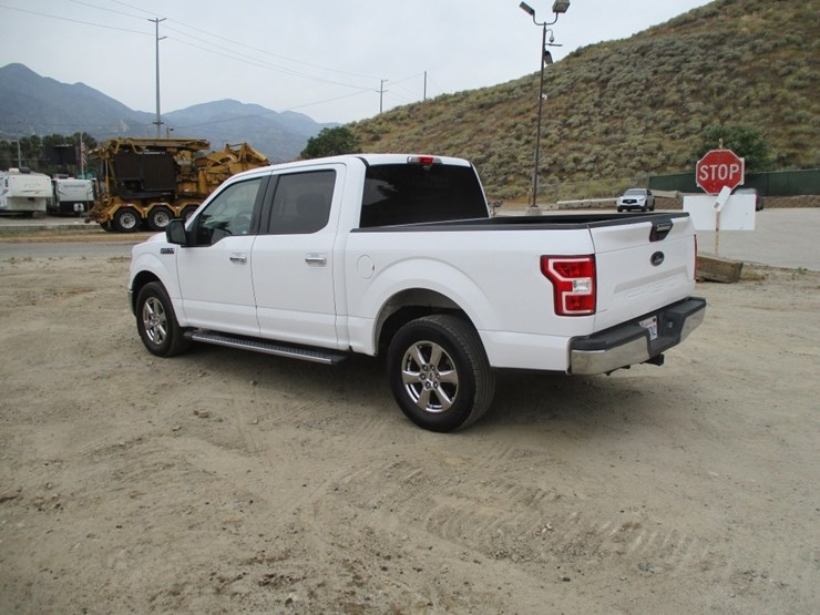 2019-ford-f150-xlt-image-4