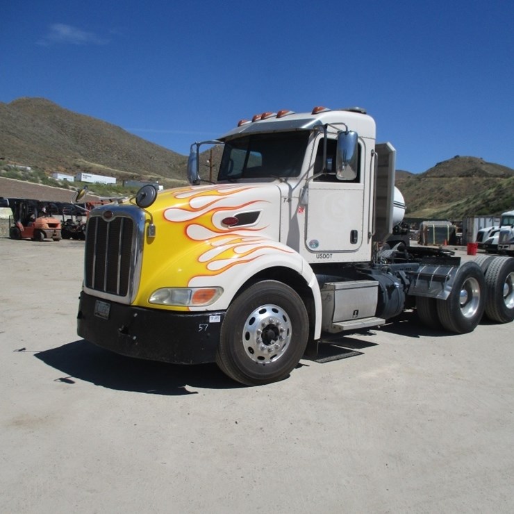 2012 PETERBILT 386