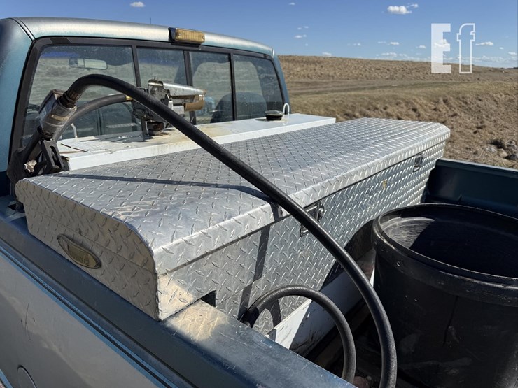 1990-chevrolet-silverado-1500-image-16