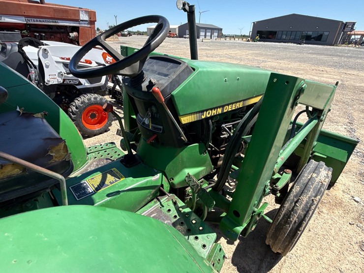john-deere-1070-image-19