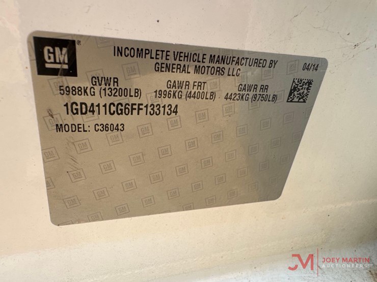 2015-gmc-3500hd-image-26