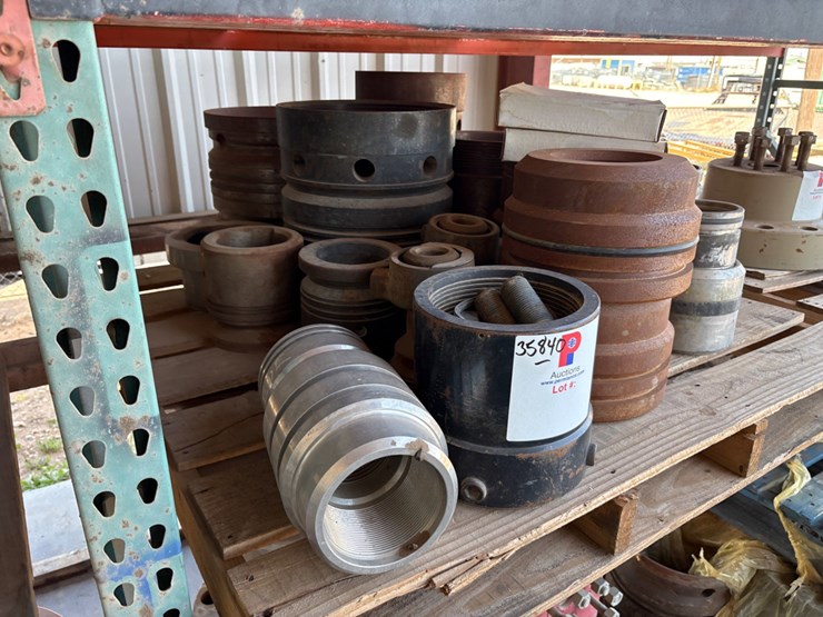 pallet-of-assorted-casing-hangers-&-packoffs-image-1