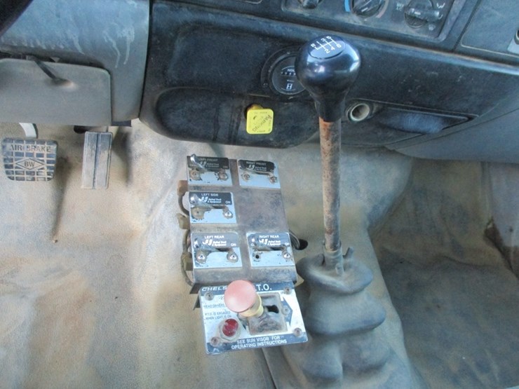 2001-ford-f750-xl-sd-image-11