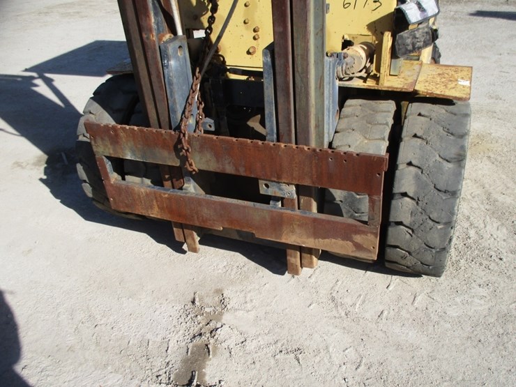 caterpillar-v50d-image-11