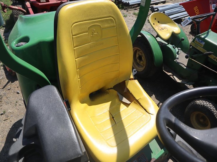 john-deere-2500b-image-16