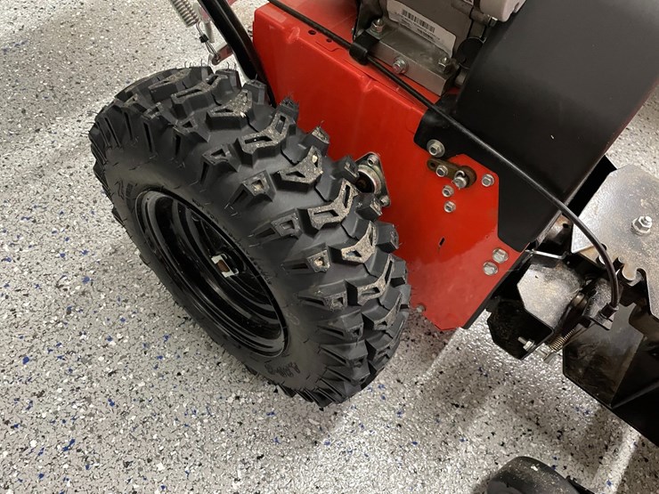 #3287-•-ariens-28"-power-brush-image-23