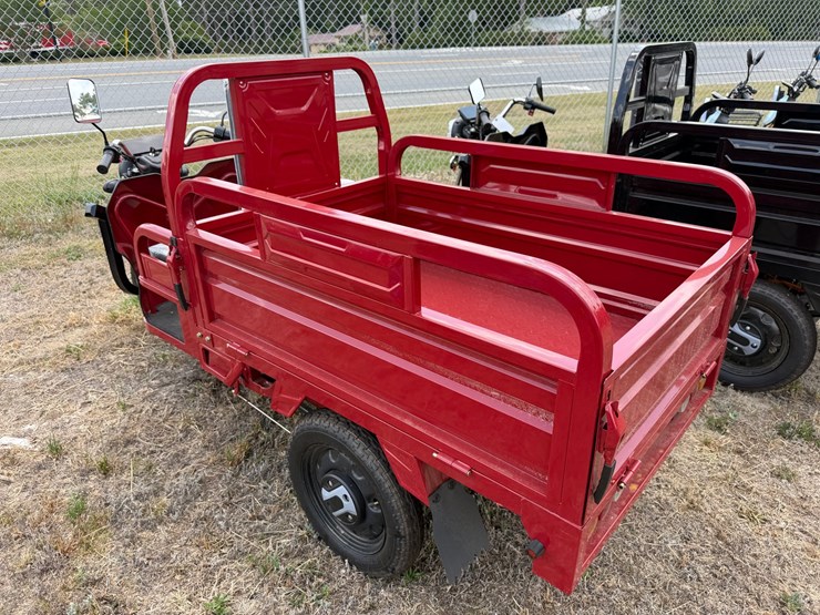 #584-•-electric-tricycle-with-dump-bed-image-8