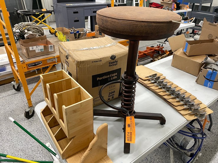 #8574-•-swivel-stool-image-15