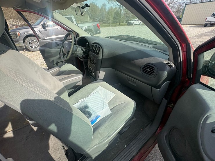 #42108-•-2007-chrysler-grand-caravan-passenger-van-vin:-1d8gp24r57b236495-image-38