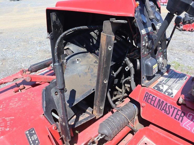 toro-216-reel-mower-image-14
