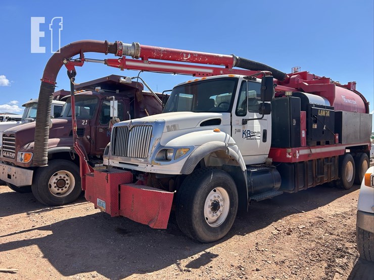 2006-international-workstar-7600-image-1