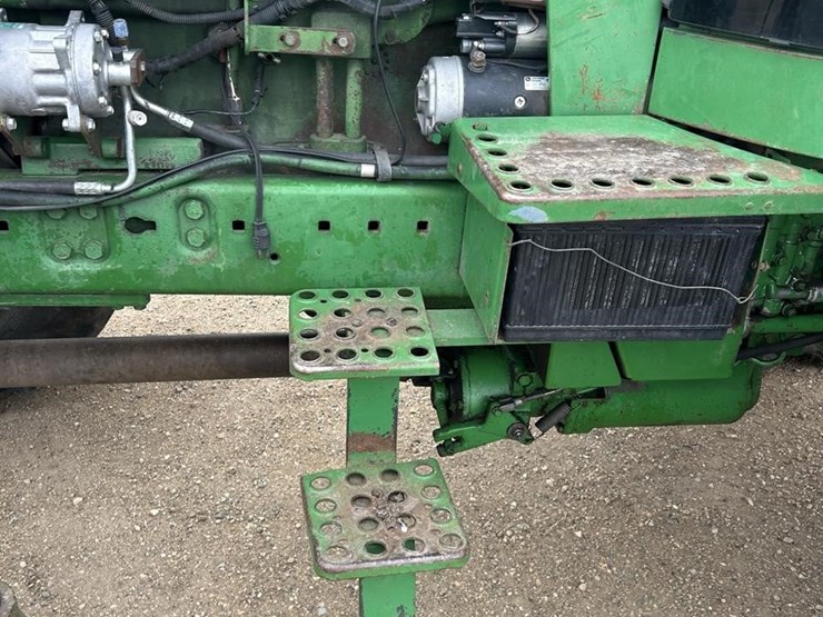 john-deere-4455-image-13