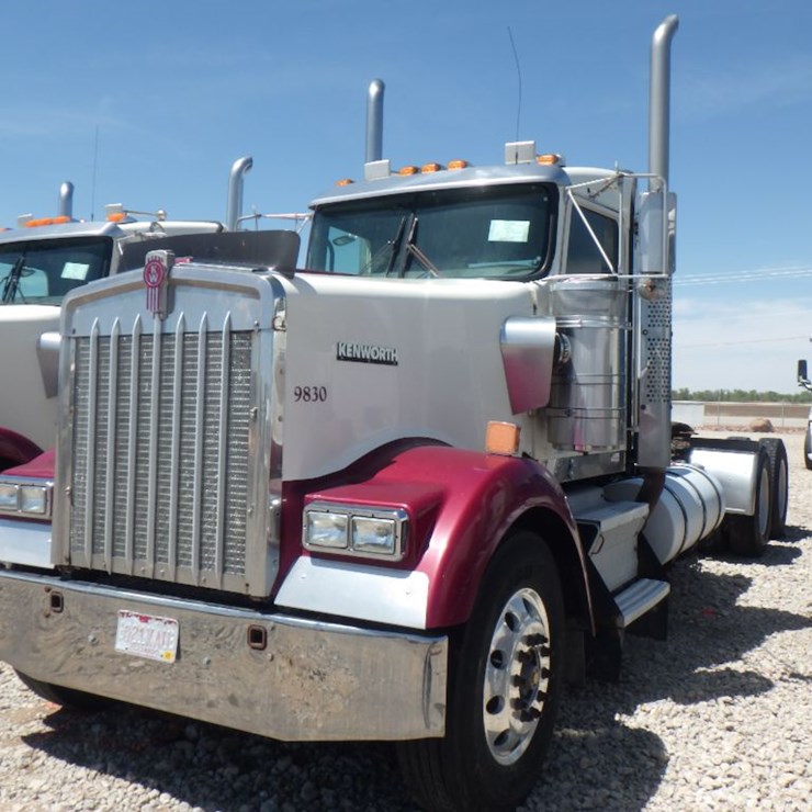 2007 KENWORTH W900L