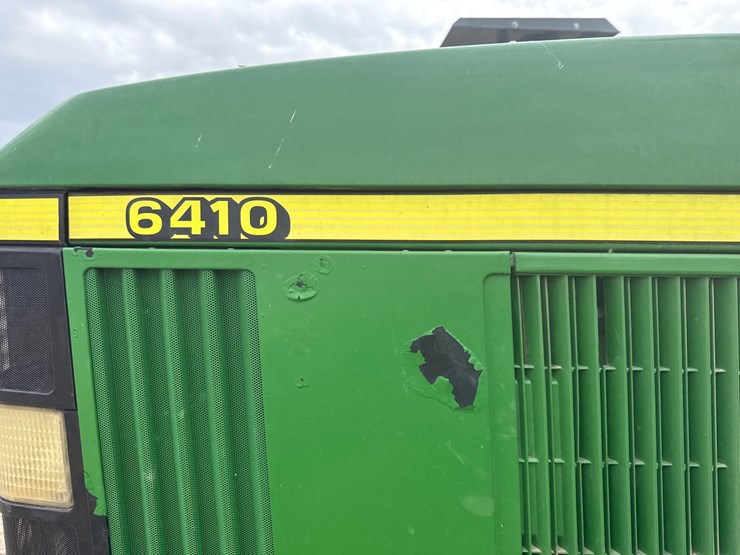 1993-john-deere-6400-image-24