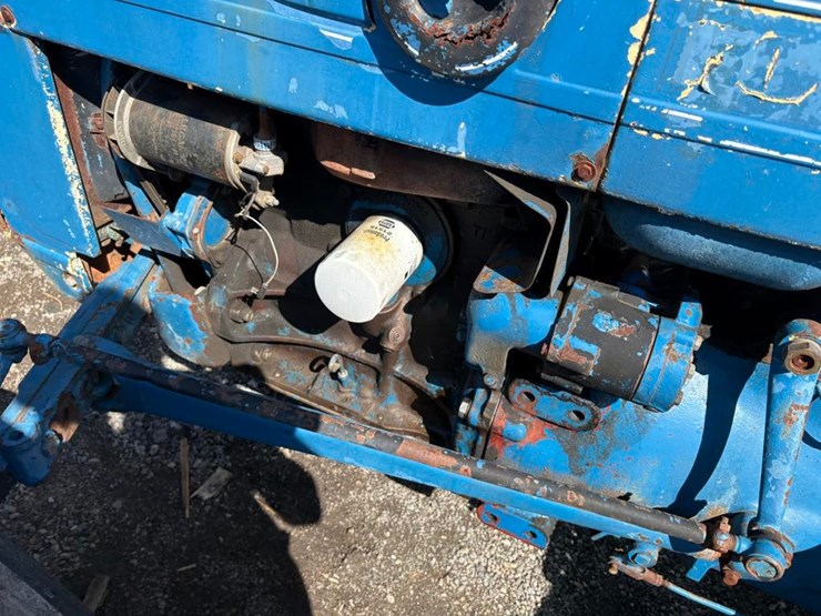 ford-tractor-image-12