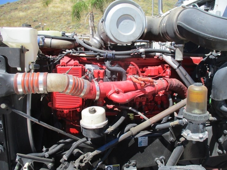 2008-peterbilt-367-image-6